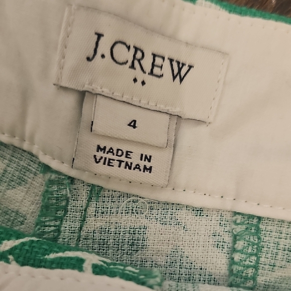 J. Crew Green Leaf Print High Waist Shorts - Picture 2 of 2